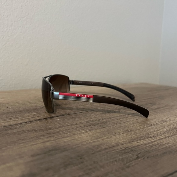 Prada men sunglasses - Picture 2 of 4